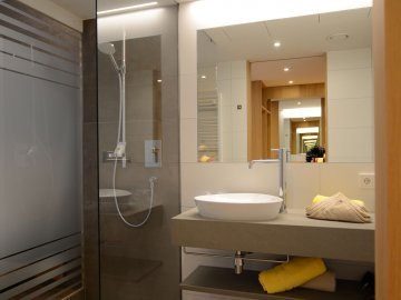 Badezimmer im Hotel Katharinenhof Comfort in Dornbirn