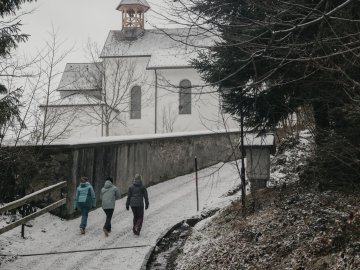 winterwanderung-schruns-montafon-tourismus-gmbh-marie-christin-rudigier-207571.jpg