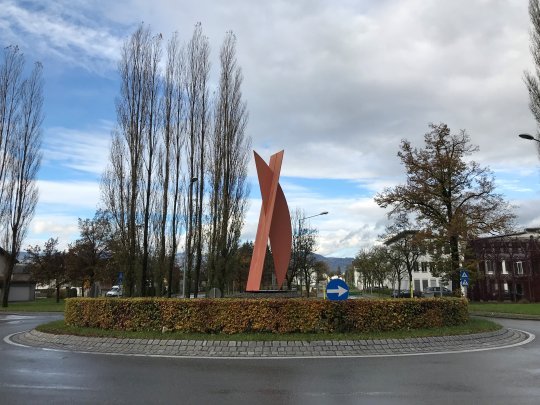 Skulptur im Kreisverkehr Hohenems, Gottfried Honegger