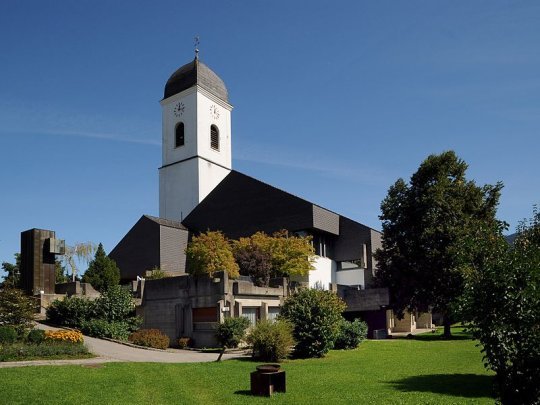 Göfis, Katholische Pfarrkirche Heiliger Luzius 1